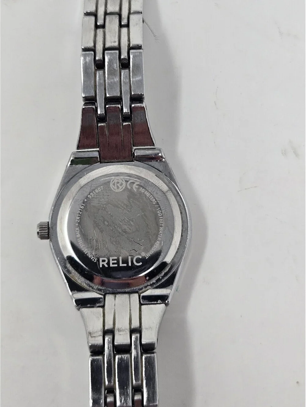 Relic by Fossil Women's Queen's Court Silver-Tone Crystal Bezel Watch